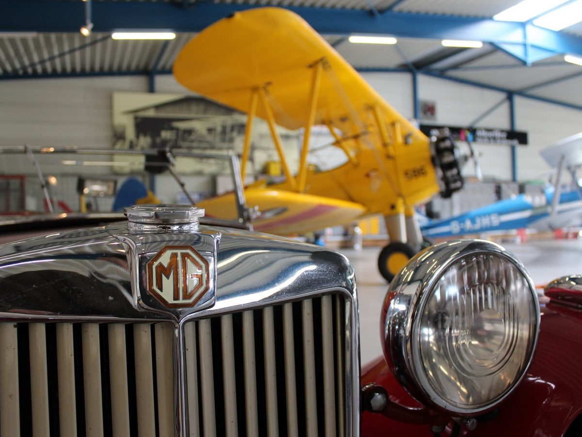 Classic Cars & Aeroplanes 2015